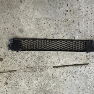 Решітка бампера hr-v usa