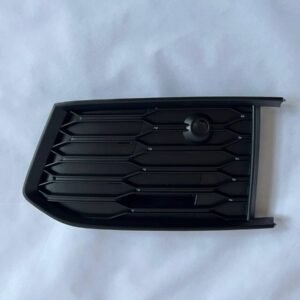 Решітка бампера ліва Audi A6C8 Sline 2018+