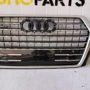 Решітка радіатора AUDI Q7 (4M) 2017-2020