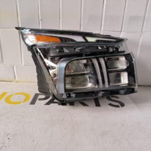 Фара права Hyundai Santa Fe 2021-2023