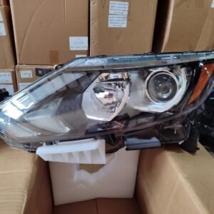 Фара ліва USA Nissan Rogue Sport 2014-2018