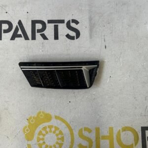 Решітка бампера права Audi A4 B9 2016-2019