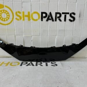 Клюв продовження капота Toyota Camry XV80 LE