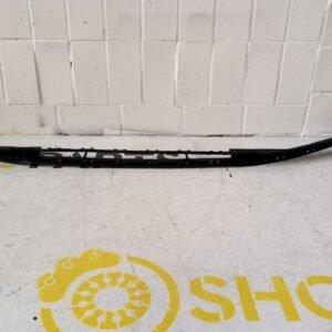 Решітка бампера переднього Hyundai Elantra CN7 2021-2023