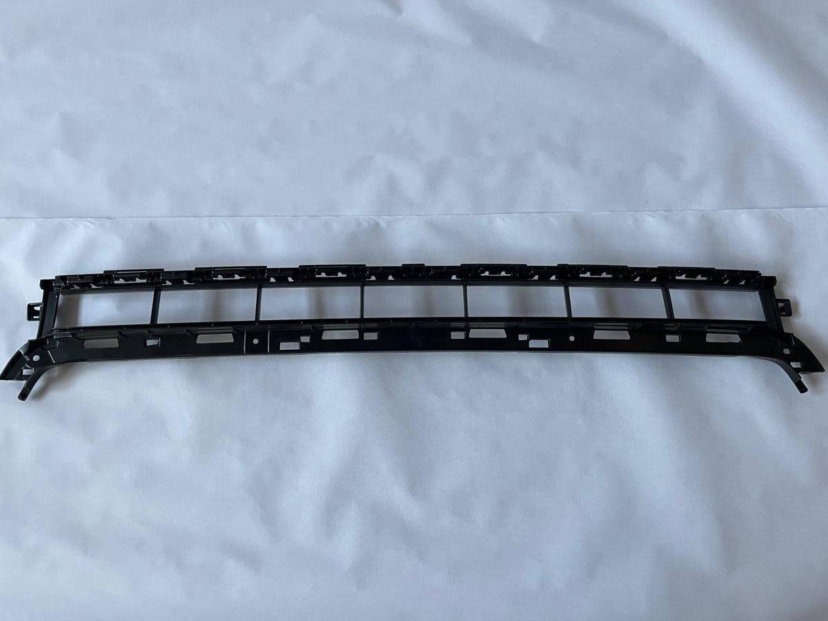 0-31880-6761719-0.jpg